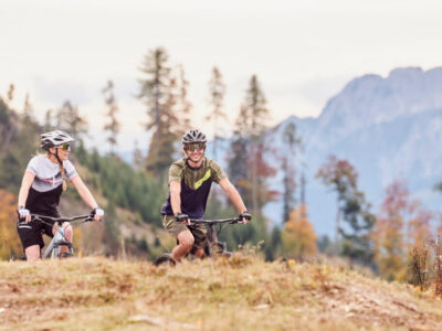 erleben-sie-die-schoensten-radtouren-mit-ihrem-mountainbike-ebike-urlaub-mit-dem-rad-nationalparklodge-1024x683[1]